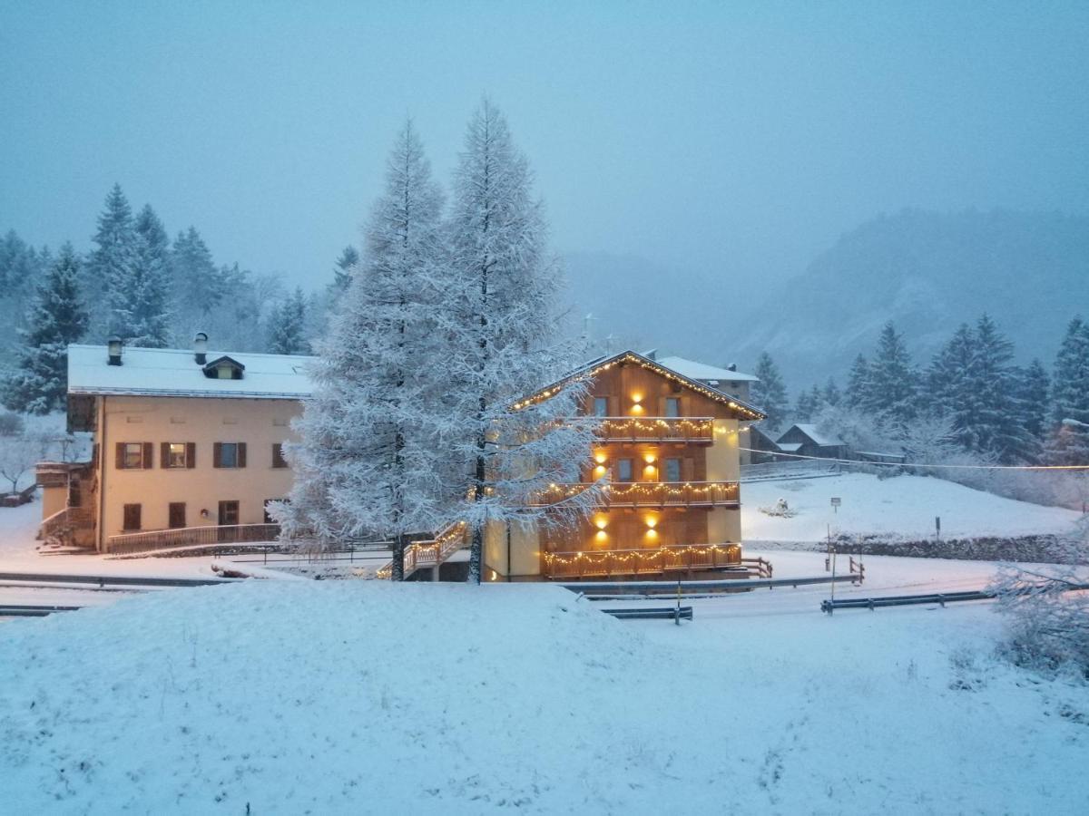 Ai Larici Hotel Perarolo di Cadore Exterior photo